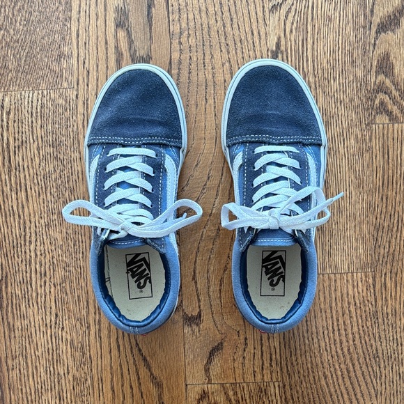 Vans Navy and White Classic Sneakers - Picture 2 of 7